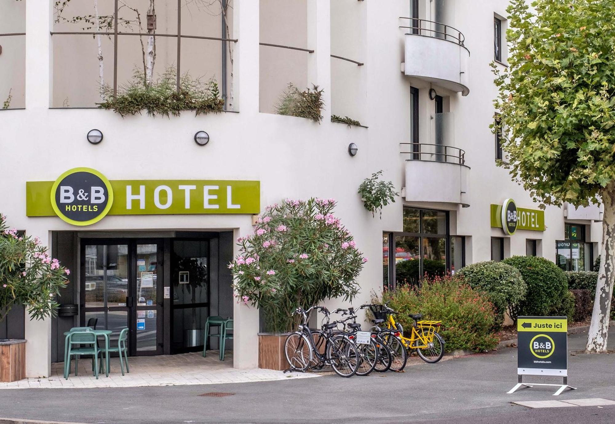 B&B Hotel La Rochelle Centre Exterior photo